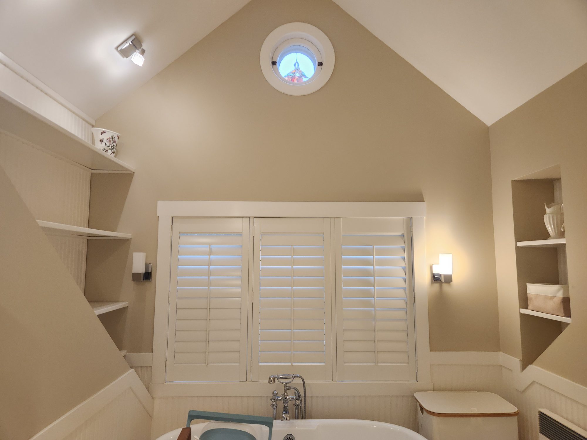 Master Bathroom Paint Update — after
